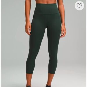 Lululemon cropped leggings